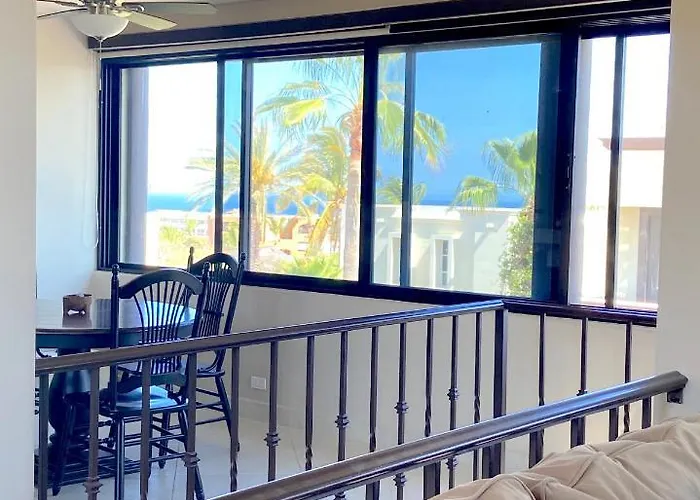 Сasa de vacaciones Spectacular Vacation Ocean View Walk To