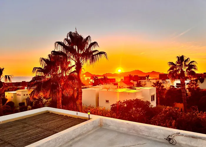 Сasa de vacaciones Spectacular Vacation Ocean View Walk To Cabo San Lucas